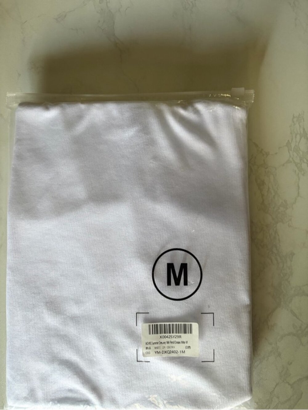 Women’s White Short-Sleeve Bodycon Dress - Picture 2 of 3